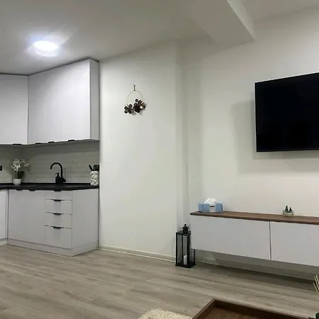 Centar-moderan Dvosoban Stan U Centru Citluk