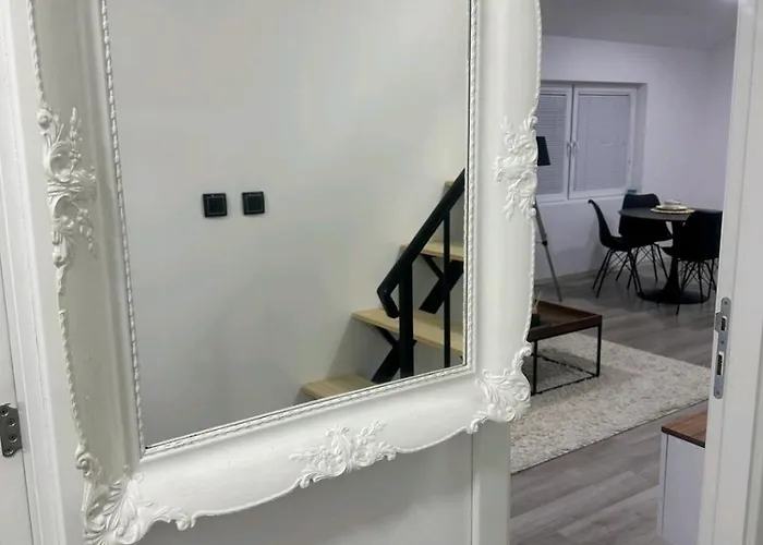 Centar-moderan Dvosoban Stan U Centru Appartement